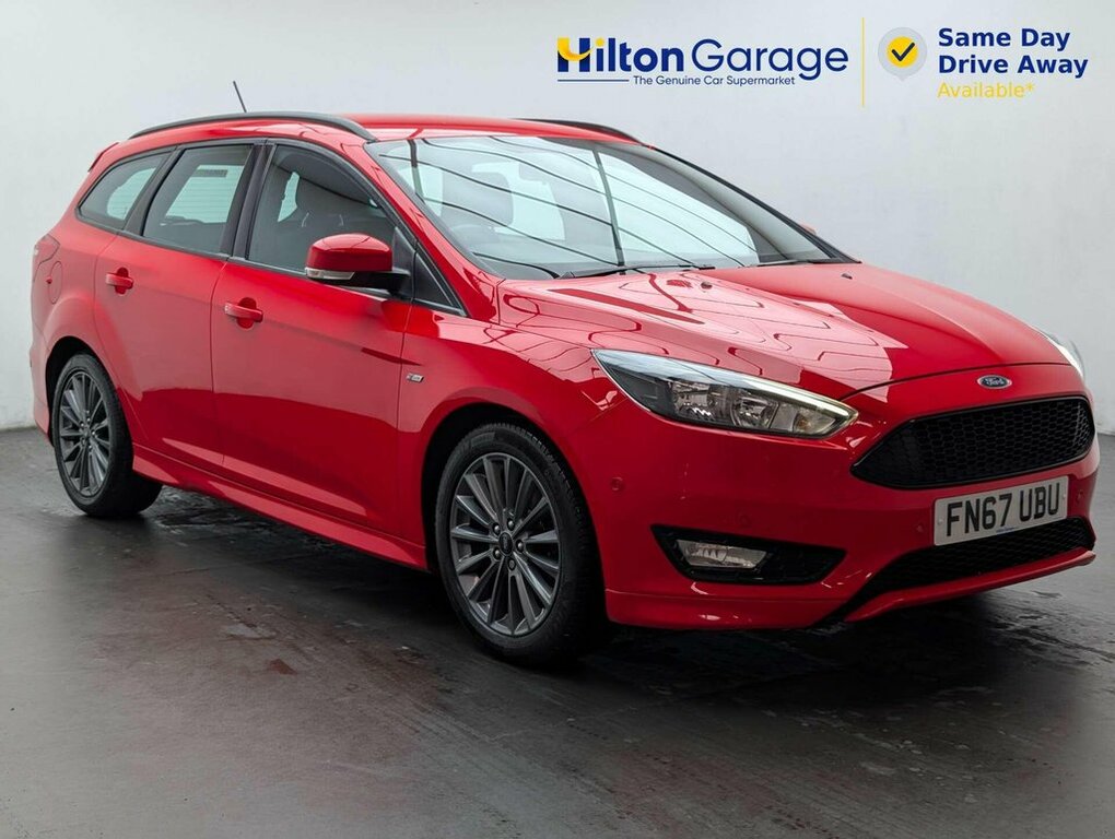 Ford Focus 1.5L St-line Red