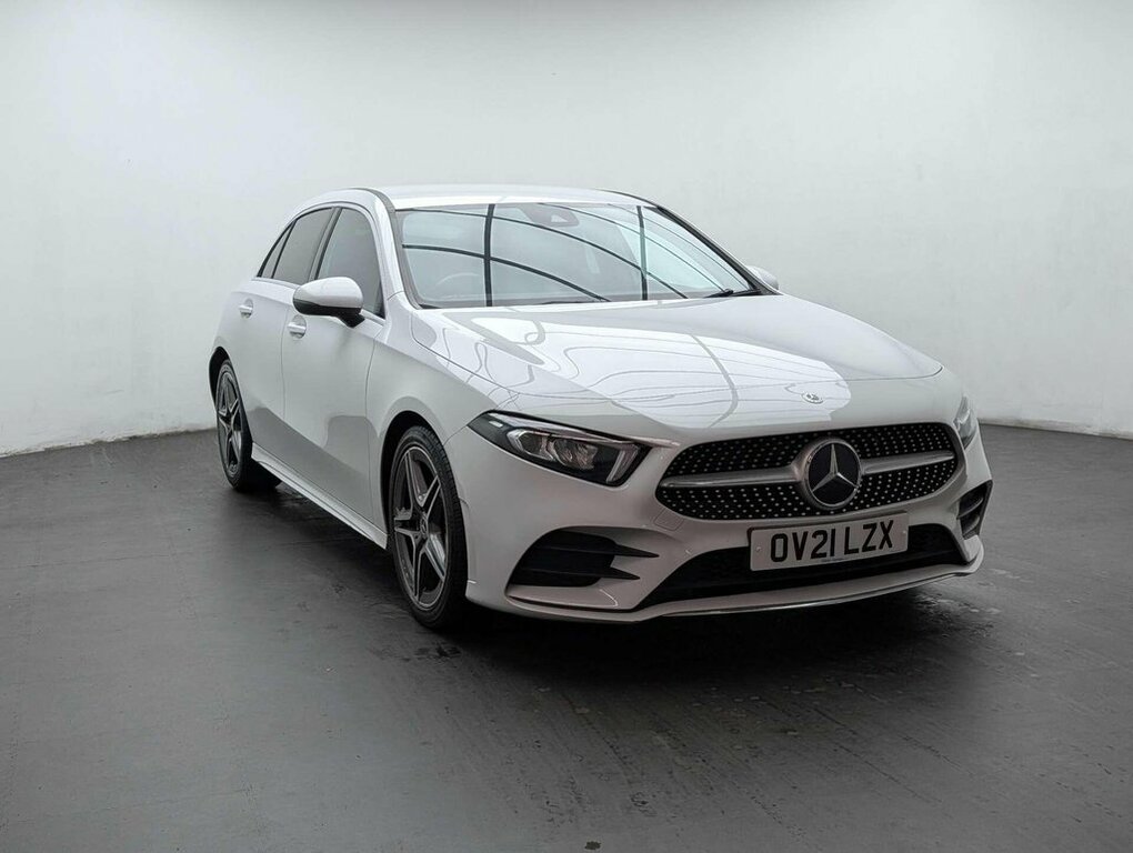 Mercedes-Benz A Class 1.3L Amg Line OV21LZX White #2