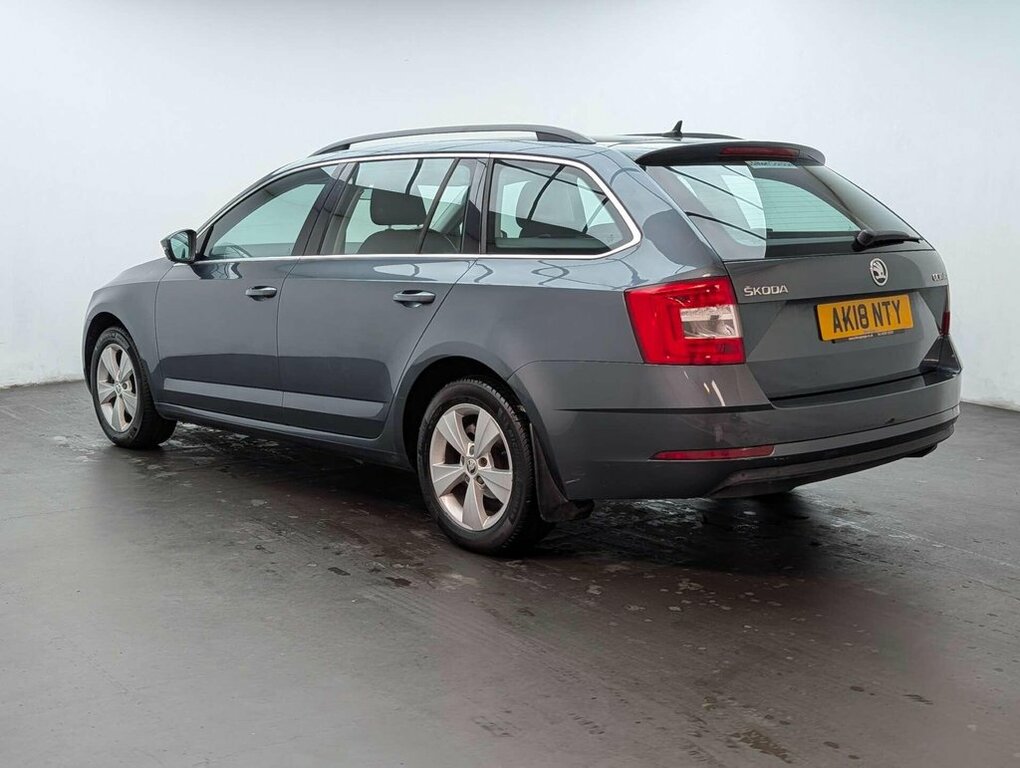 Skoda Octavia 1L Se Technology Grey #6