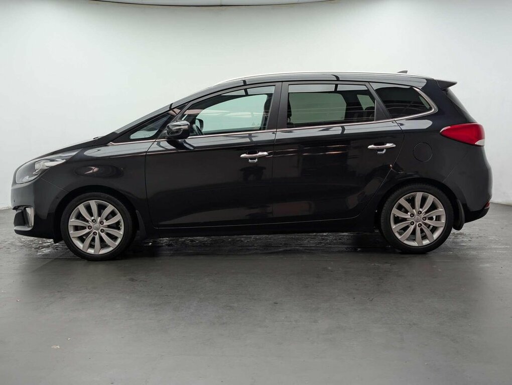 Kia Carens 1.7L 4 Black #5