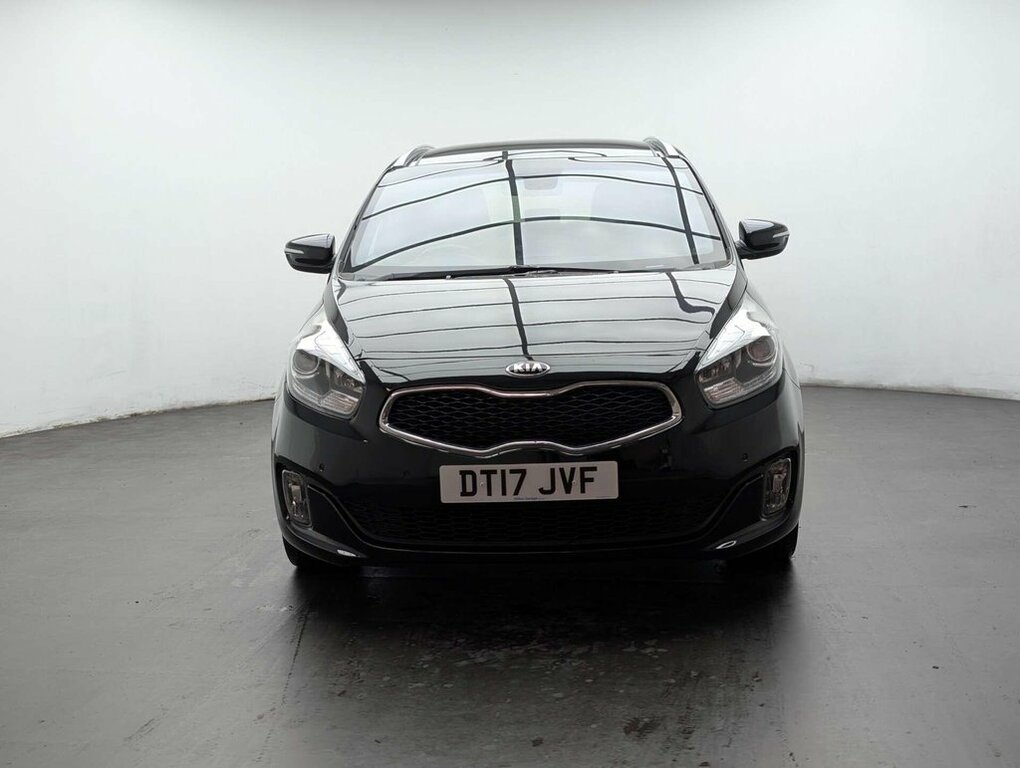 Kia Carens 1.7L 4 Black #3