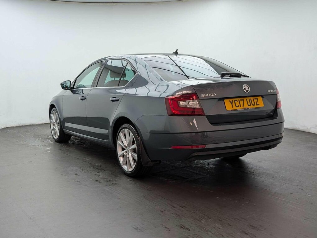 Skoda Octavia 1.4L Se L Grey #6