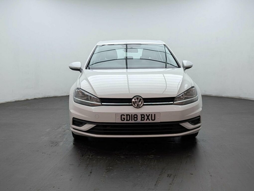 Volkswagen Golf 1.4L S White #3