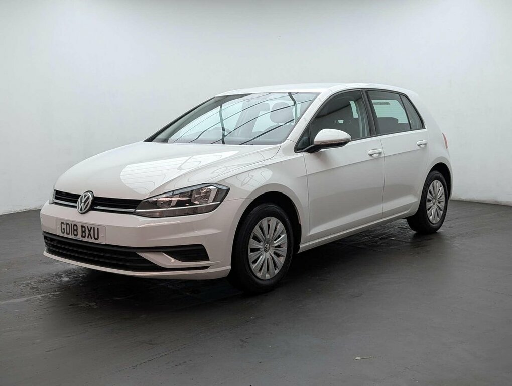 Volkswagen Golf 1.4L S White #4