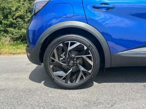 Renault Captur 1.6 E-tech Esprit AF25UJE #3
