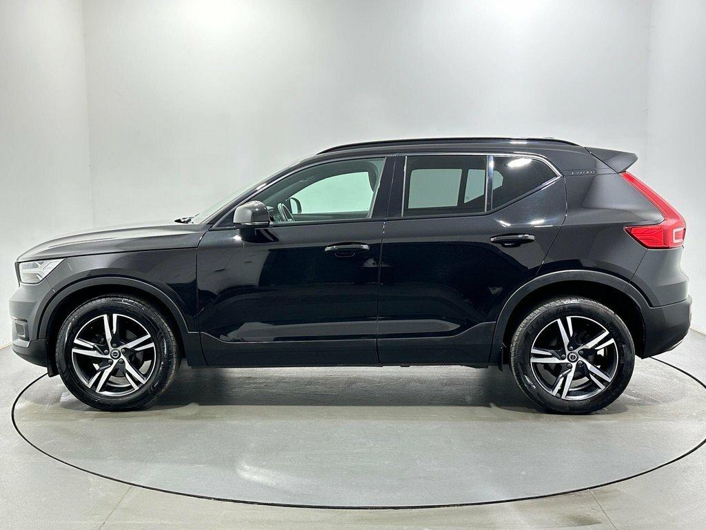 Volvo XC40 1.5L R-design YN20PRV Black #4