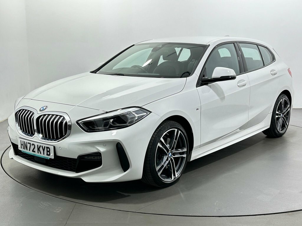 BMW 1 Series 1.5L M Sport HN72KYB White #3