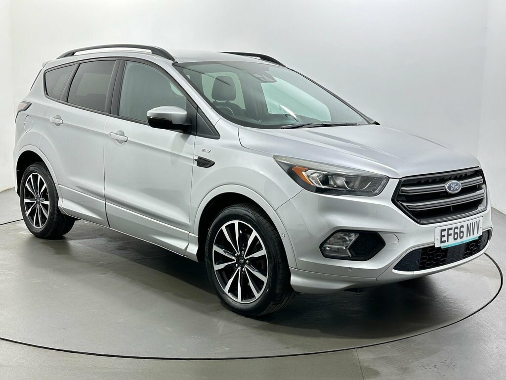 Ford Kuga 2L St-line EF66NVV Silver