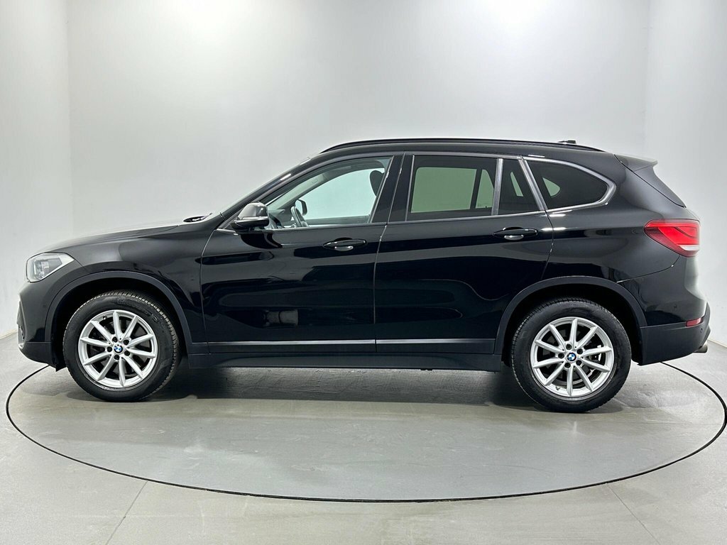 BMW X1 2L Se HV22SVN Black #4