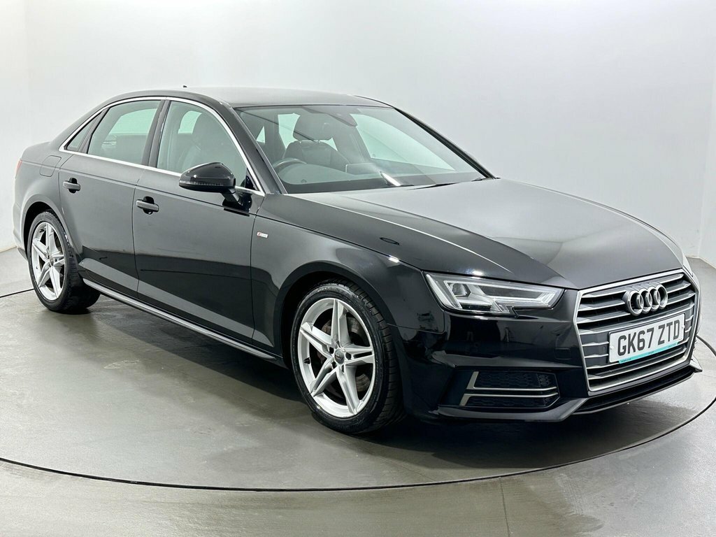 Audi A4 2L S Line Black