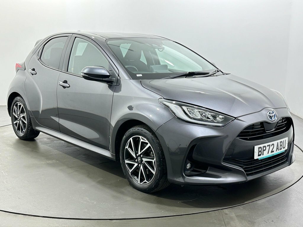Toyota Yaris 1.5L Design Grey