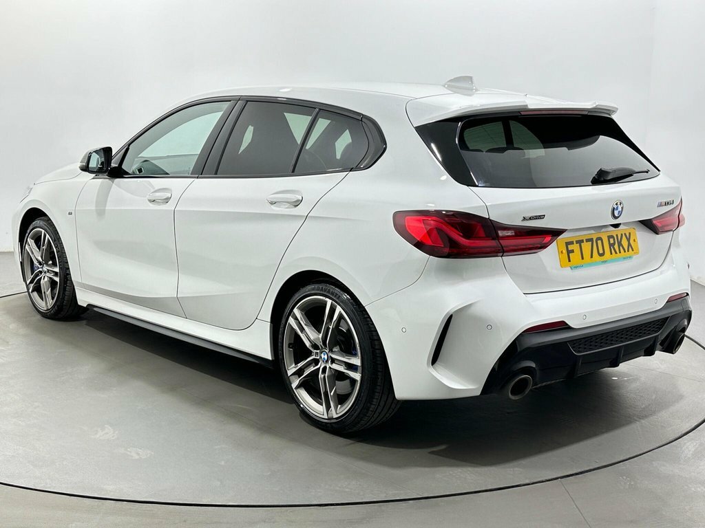 BMW 1 Series Hatchback FT70RKX White #5