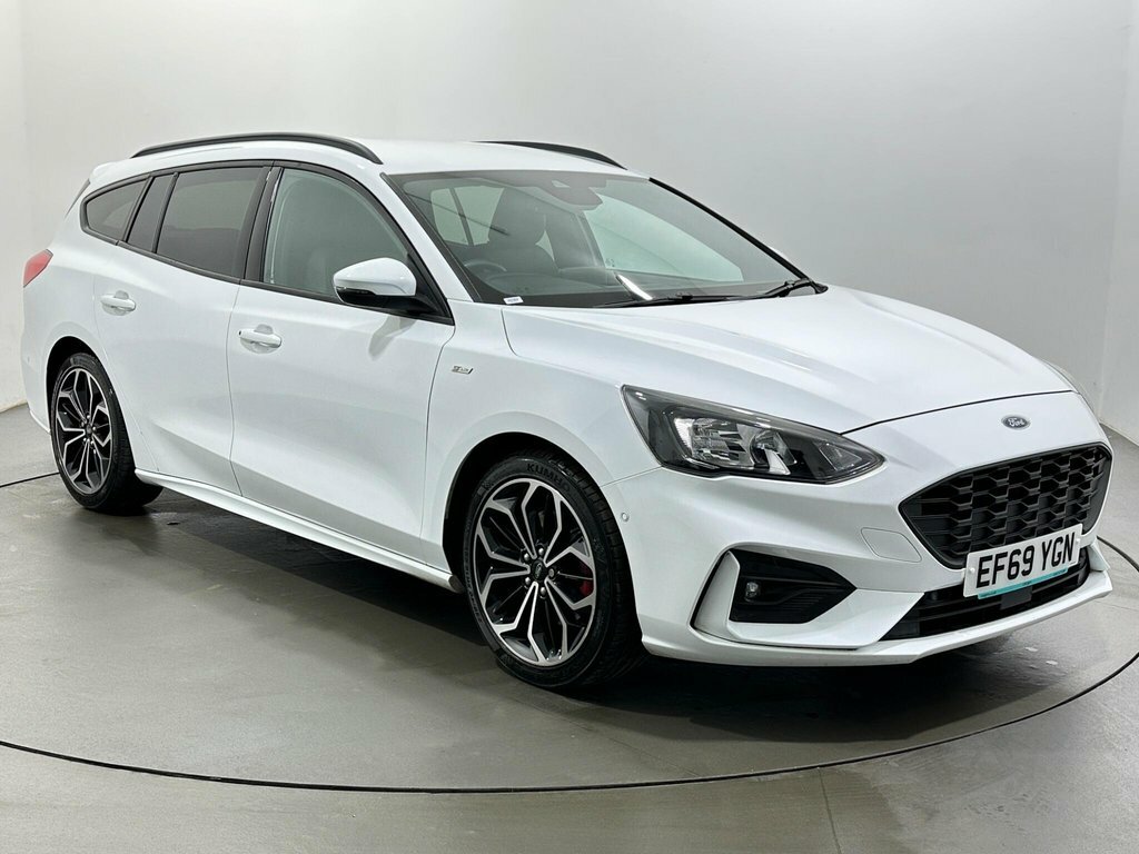 Ford Focus 1.5L St-line X White