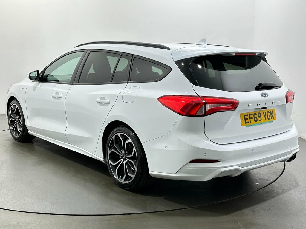 Ford Focus 1.5L St-line X EF69YGN White #5