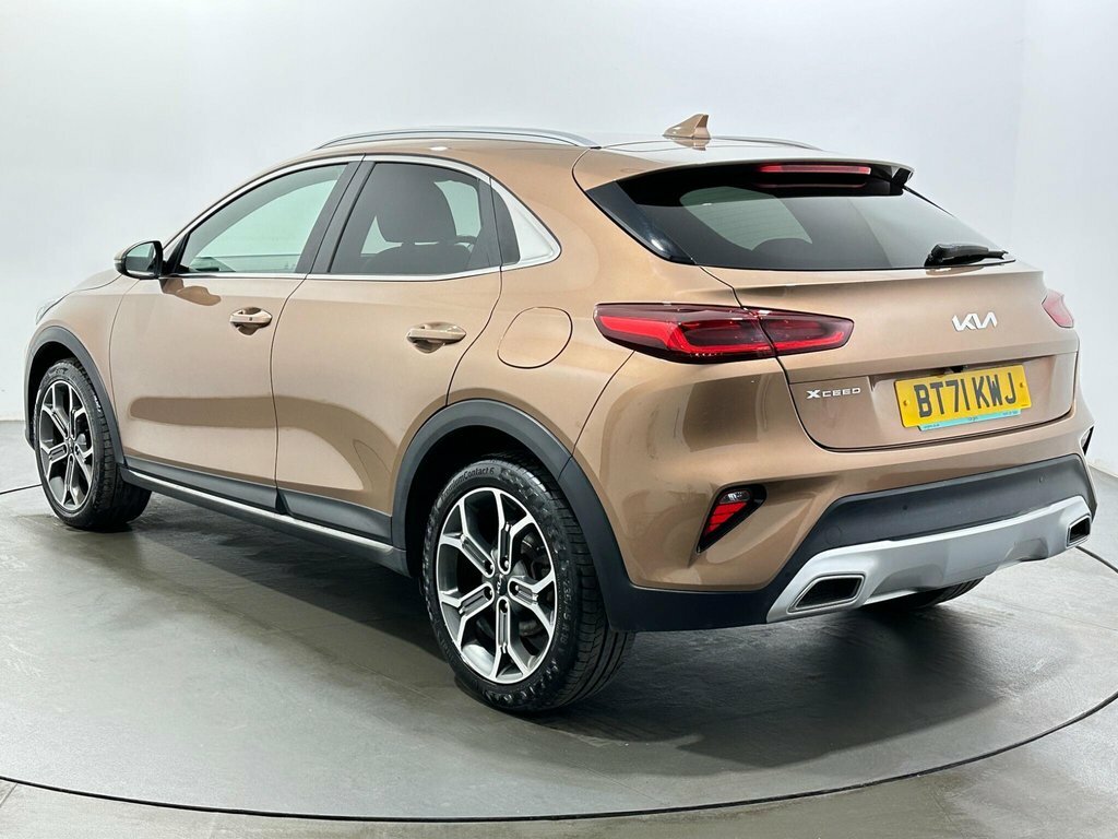 Kia Xceed 1.5L 3 BT71KWJ Brown #5