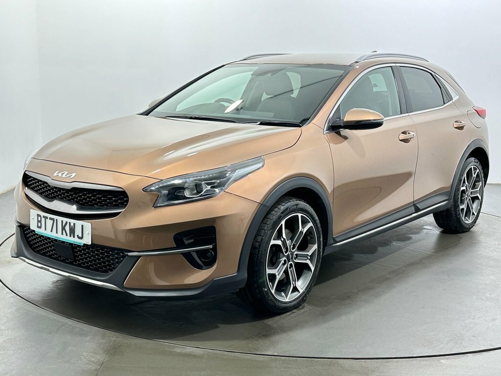 Kia Xceed 1.5L 3 BT71KWJ Brown #3