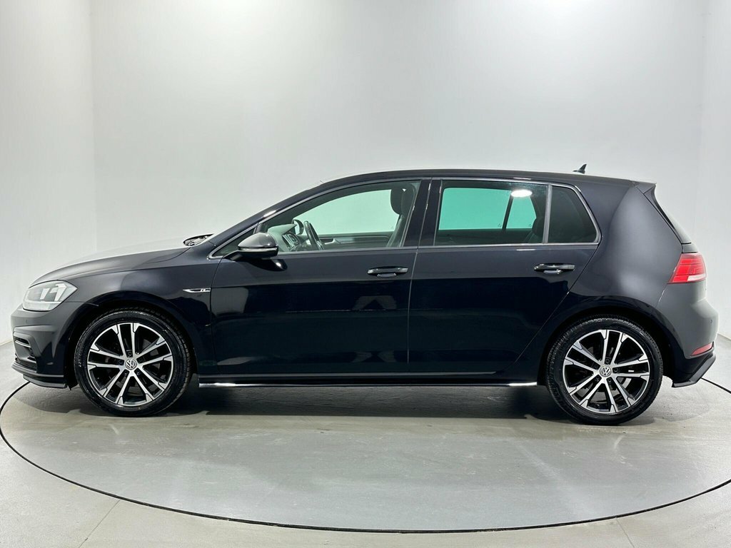 Volkswagen Golf 2L R-line Black #4