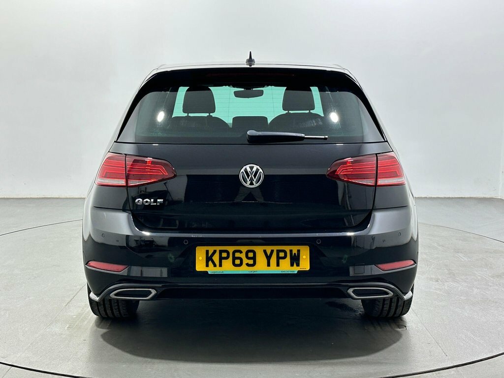 Volkswagen Golf 2L R-line Black #6