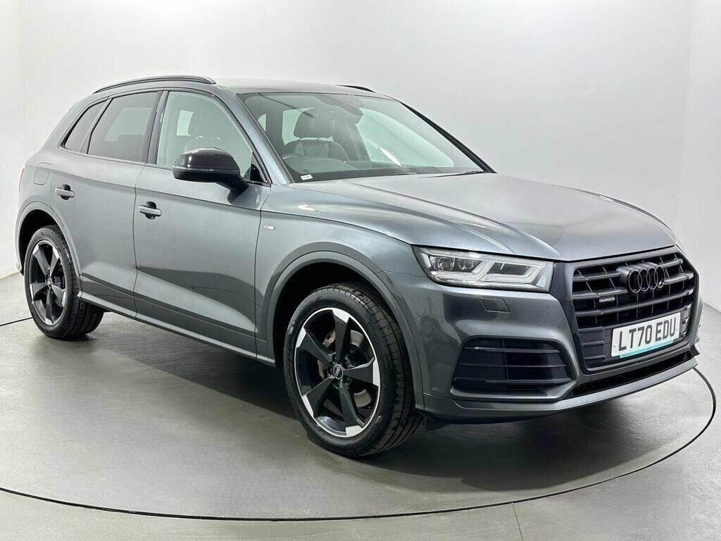 Audi Q5 2L Black Edition LT70EDU Grey