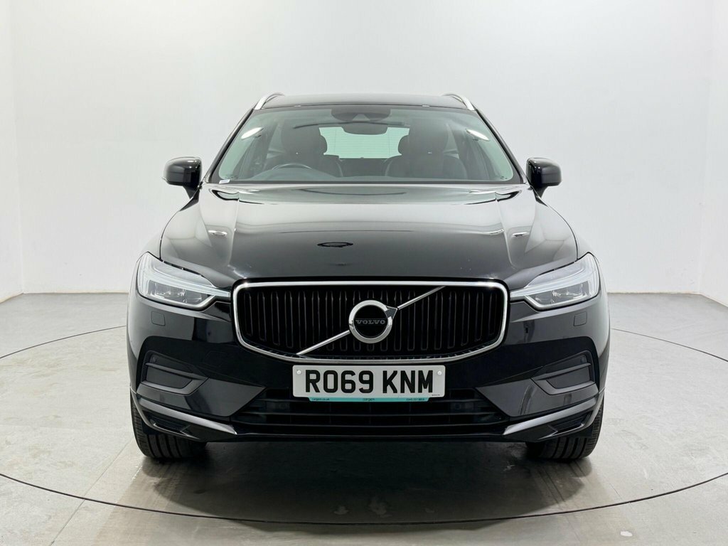 Volvo XC60 2L Momentum RO69KNM Black #2
