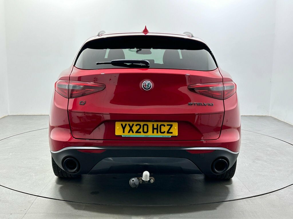 Alfa Romeo Stelvio 2.2L Nero Edizione Red #6
