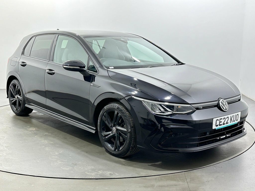 Volkswagen Golf 1.5L R-line Black