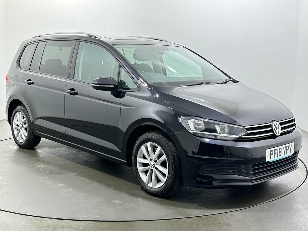 Volkswagen Touran 2L Se Family Black