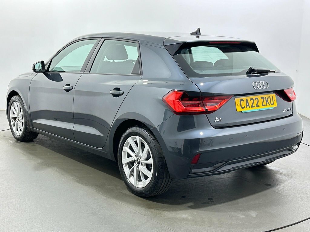 Audi A1 1L Sport CA22ZKU Grey #5
