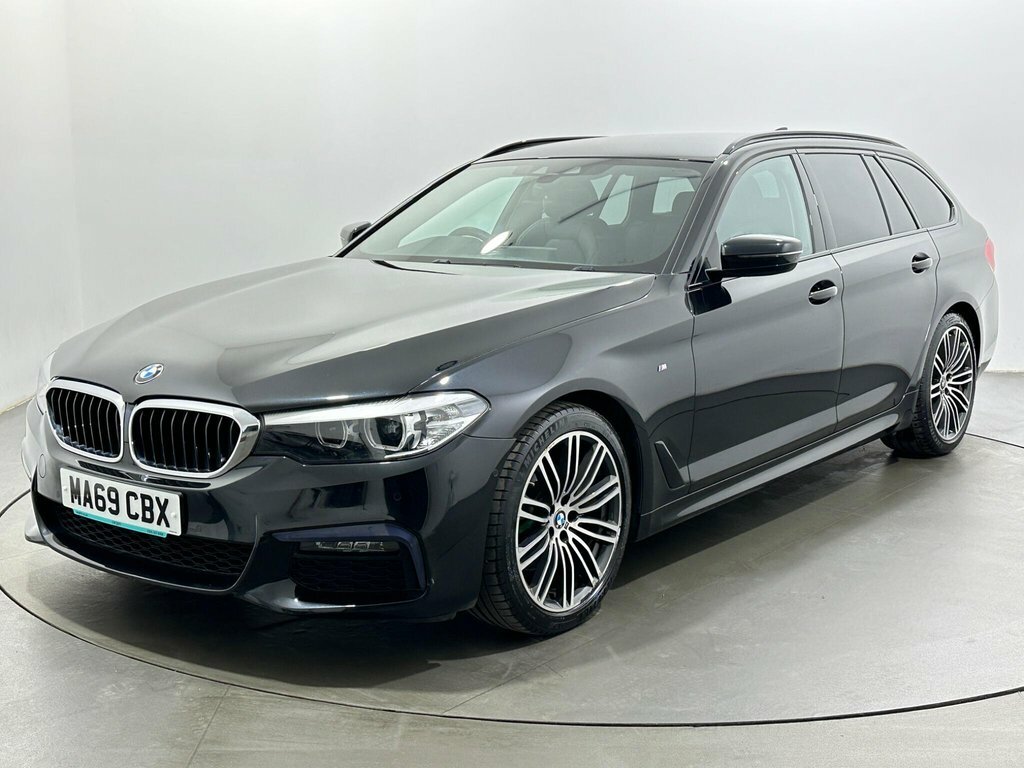 BMW 5 Series 2L M Sport MA69CBX Black #3