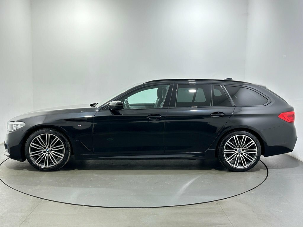 BMW 5 Series 2L M Sport MA69CBX Black #4
