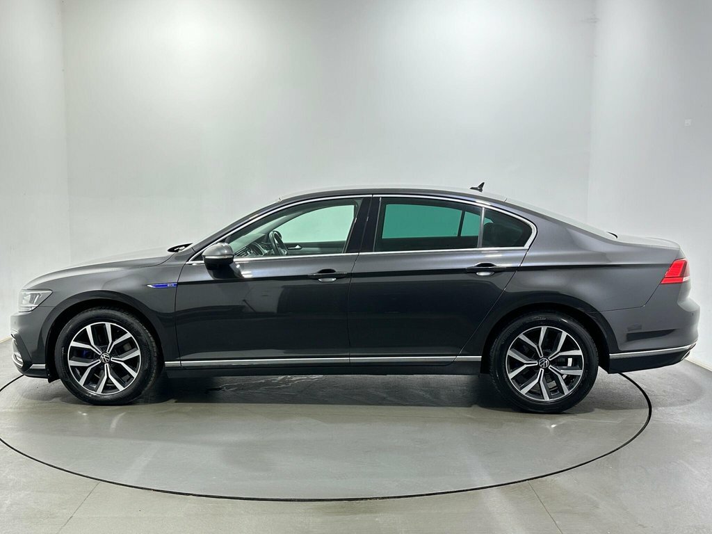 Volkswagen Passat 1.4L Gte RE71AUP Grey #4