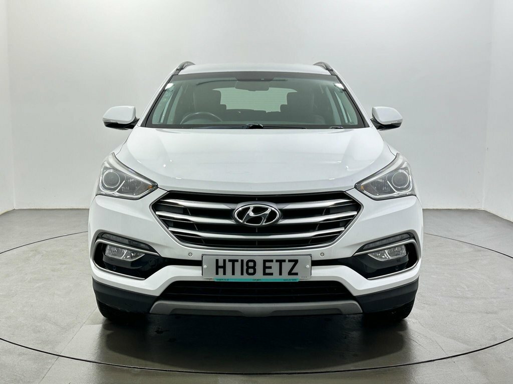 Hyundai Santa Fe 2.2L Premium HT18ETZ White #2