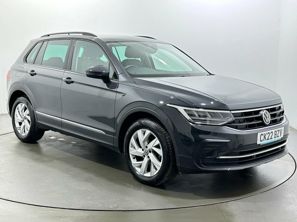 Volkswagen Tiguan 1.5L Life Grey