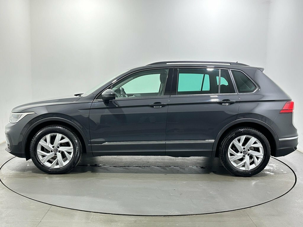 Volkswagen Tiguan 1.5L Life Grey #4