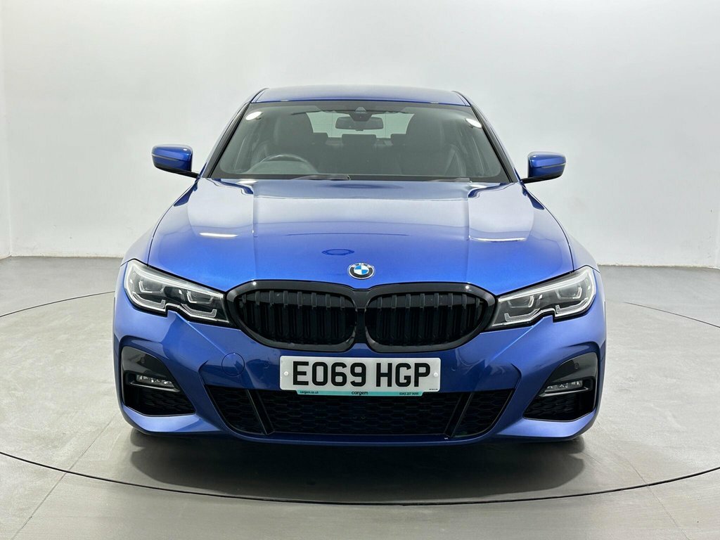 BMW 3 Series 2L M Sport EO69HGP Blue #2