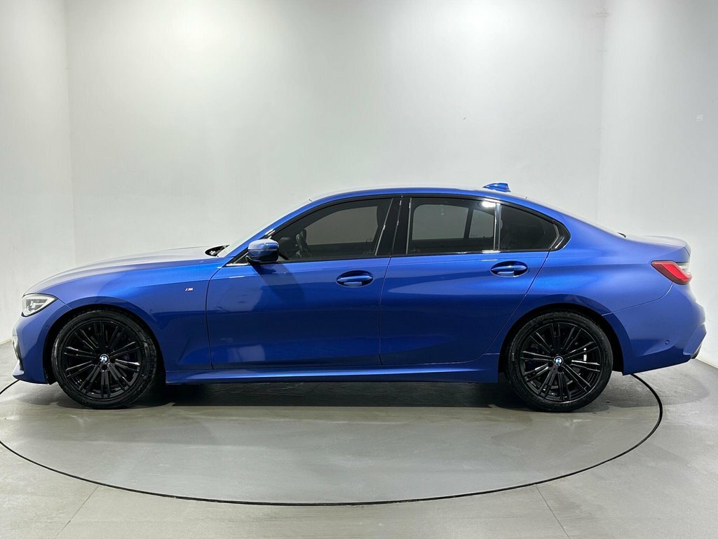 BMW 3 Series 2L M Sport YF19PJS Blue #4