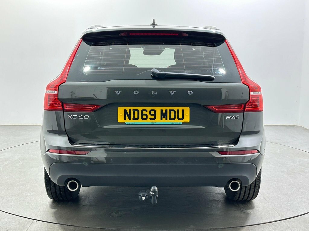 Volvo XC60 2L Momentum ND69MDU Grey #6