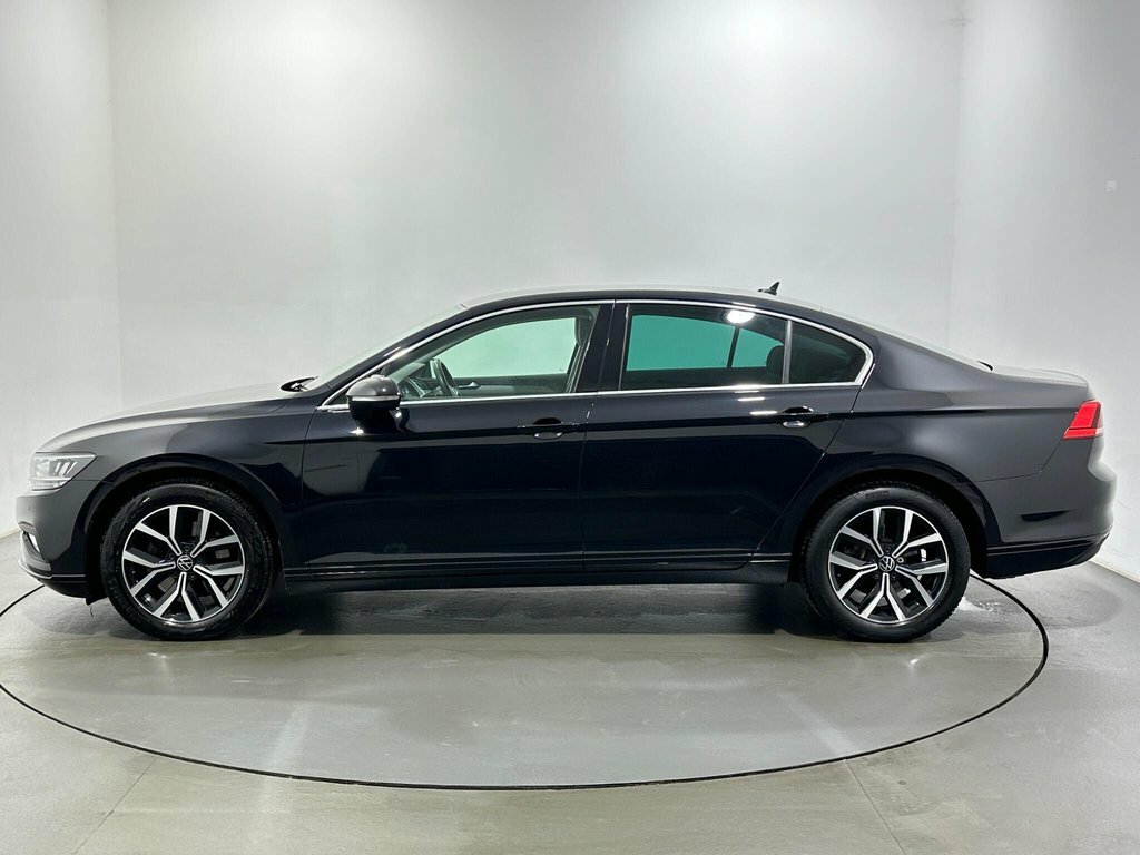 Volkswagen Passat 1.5L Sel MA21XDF Black #4