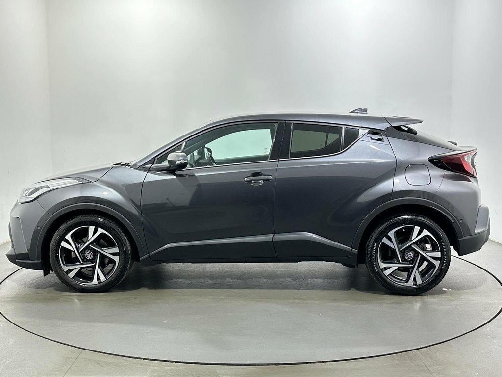 Toyota C-Hr 1.8L Design MJ23GHN Grey #4