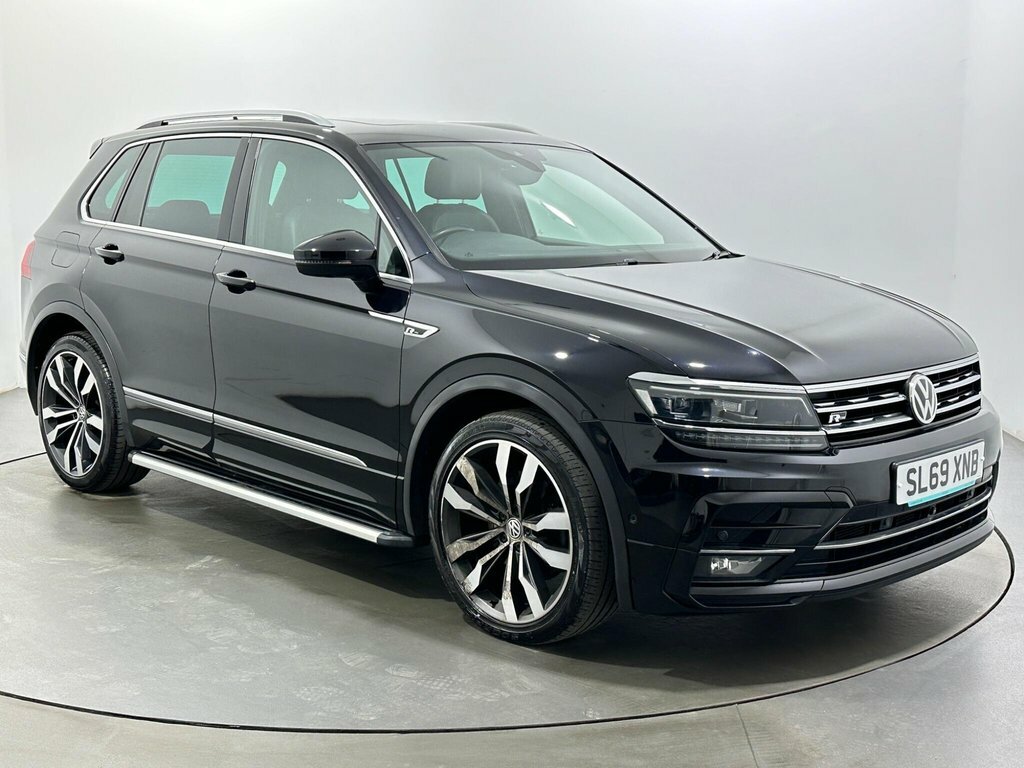 Volkswagen Tiguan 2L R-line Tech Black