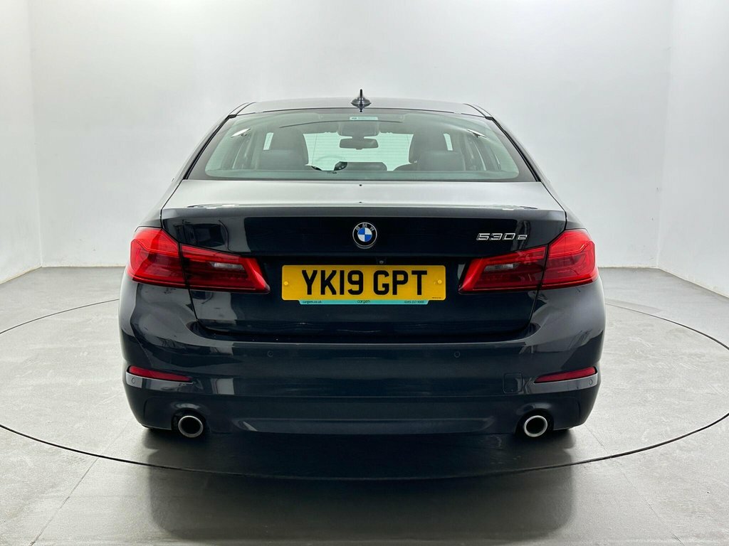 BMW 5 Series 2L Se YK19GPT Grey #6