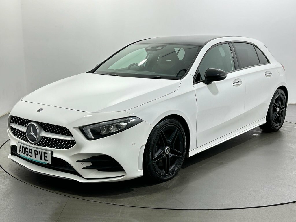 Mercedes-Benz A Class 2L Amg Line AO69PVE White #3