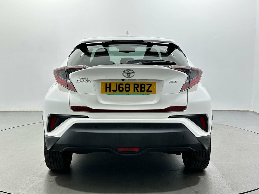 Toyota C-Hr 1.2L Excel HJ68RBZ White #6