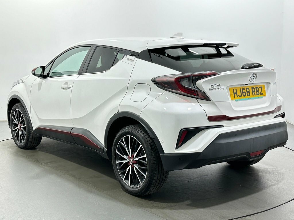 Toyota C-Hr 1.2L Excel HJ68RBZ White #5