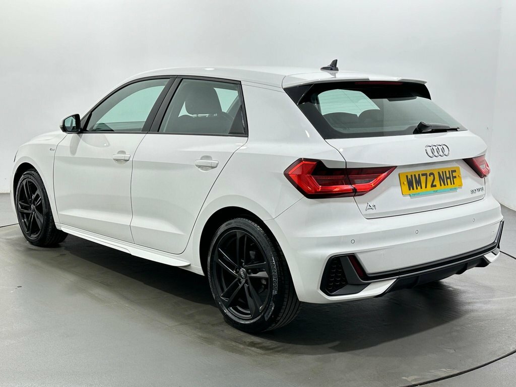 Audi A1 1L S Line WM72NHF White #5