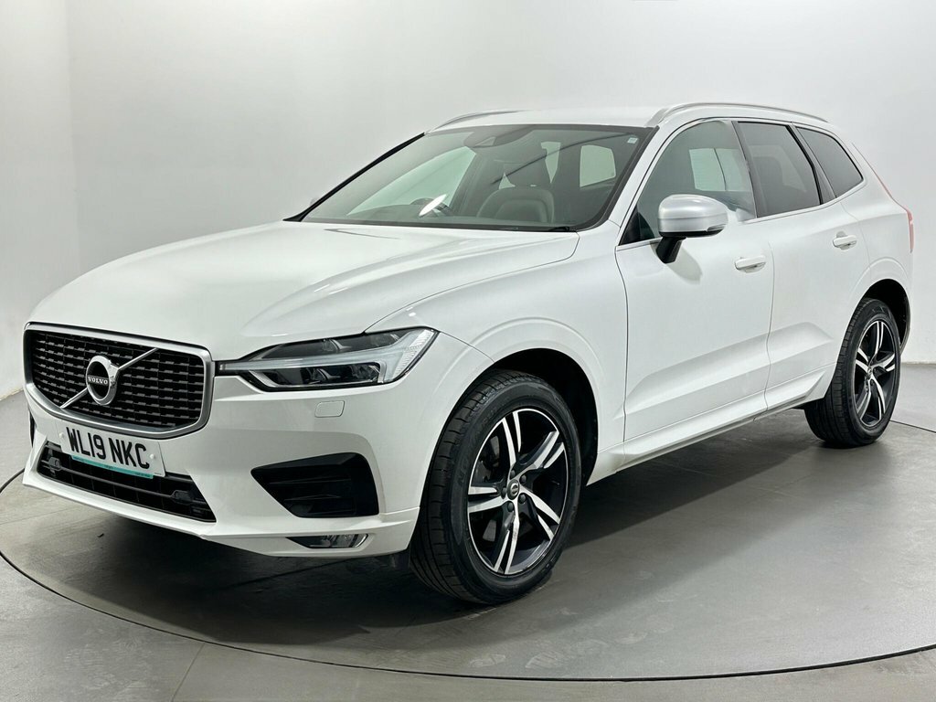Volvo XC60 2L R-design WL19NKC White #3