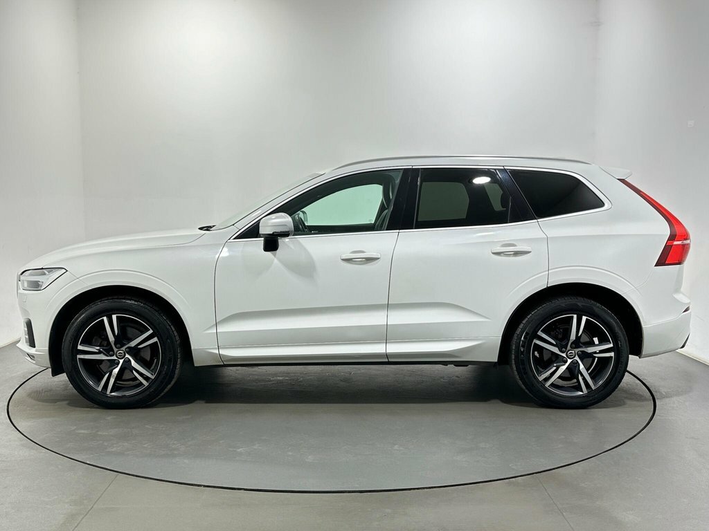 Volvo XC60 2L R-design WL19NKC White #4