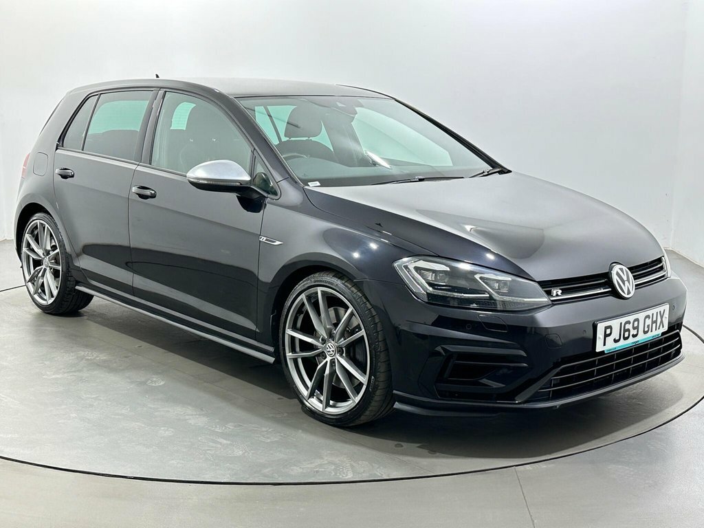 Volkswagen Golf 2L R PJ69GHX Black