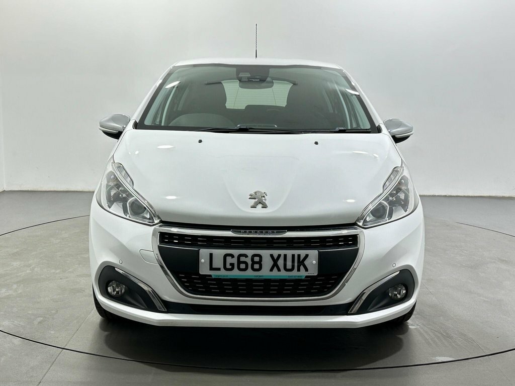Peugeot 208 1.2L Tech Edition LG68XUK White #2