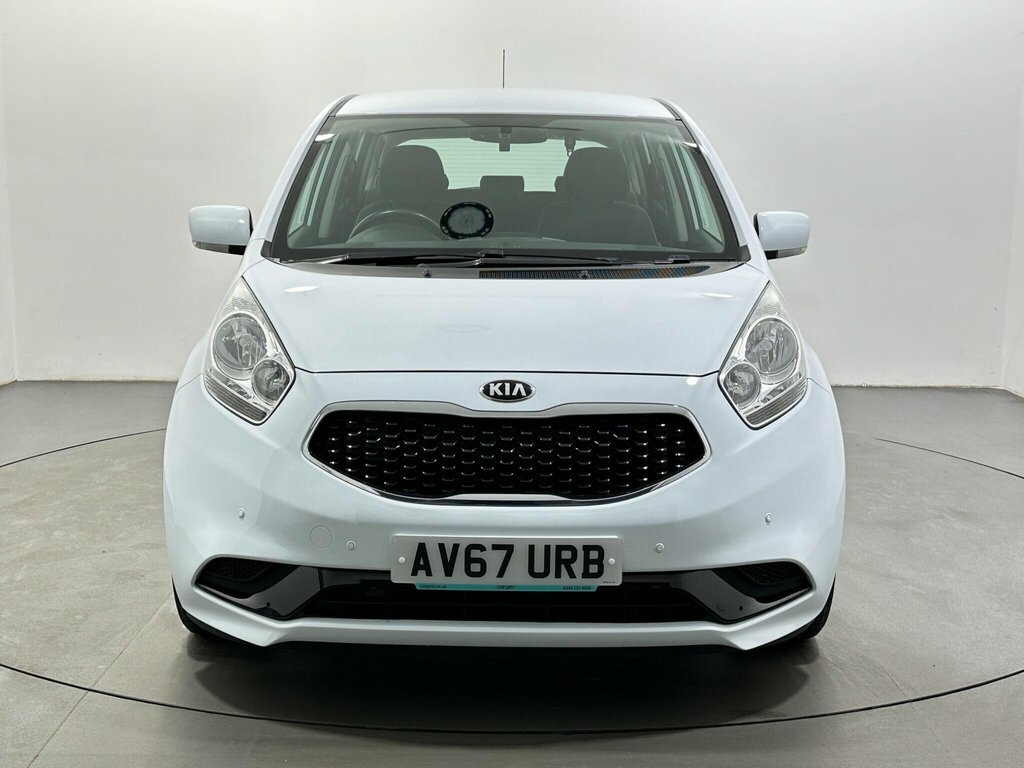 Kia Venga 1.6L 2 AV67URB White #2